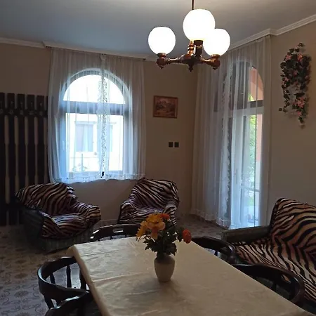 Kwatera prywatna Almavilla *