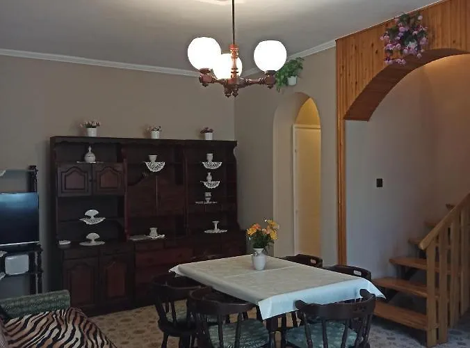 Almavilla Homestay szállás Gyenesdiás