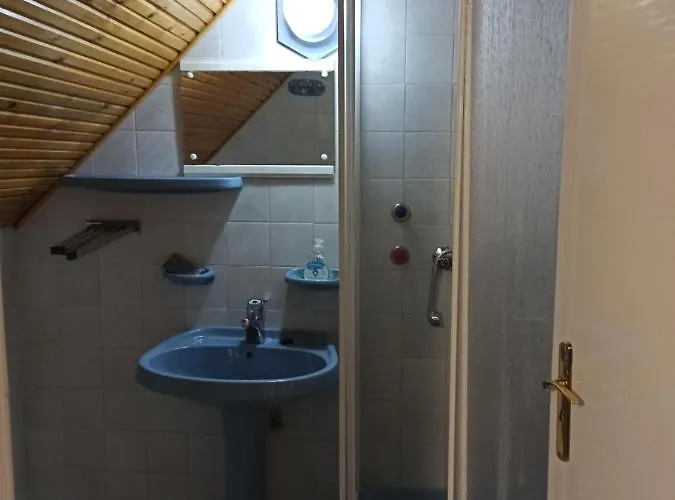 Almavilla Homestay szállás